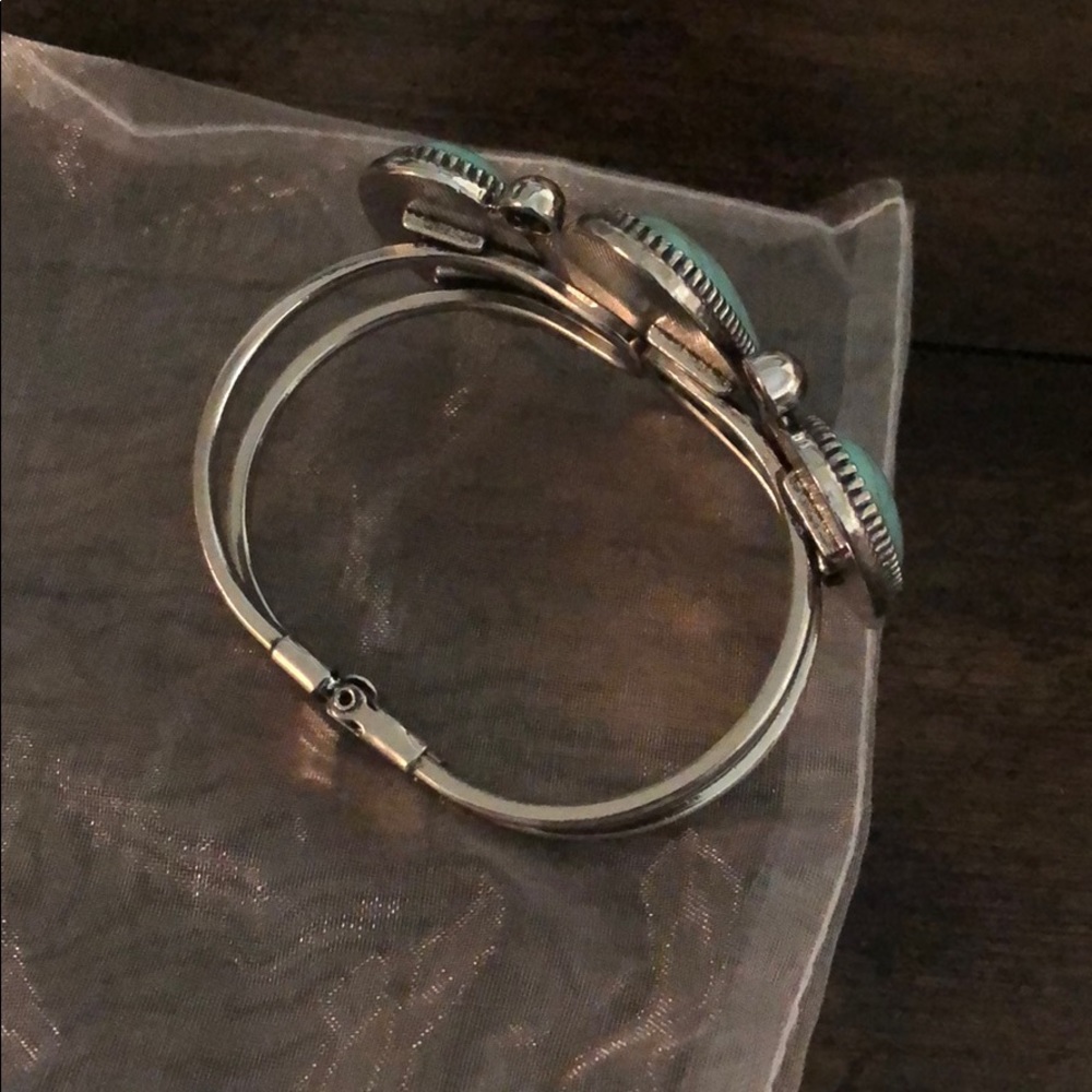 Turquoise bracelet - Picture 2 of 2